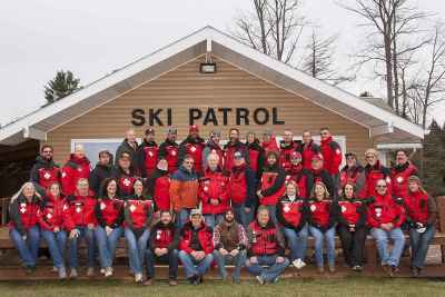 Jan 2012 Ski Sawmill Ski Patrol Group Photo